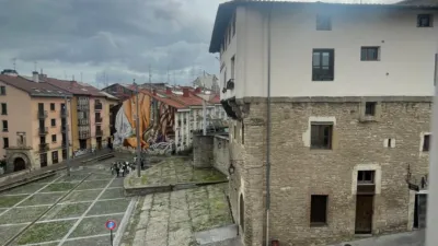 Piso en venta en Calle Correría, cerca de Calle Zapatería, Casco Viejo (Vitoria - Gasteiz) de 185.000 €