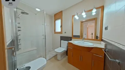 Casa en venta en Carrer Miles Davis, 30, Sentmenat de 409.000 €