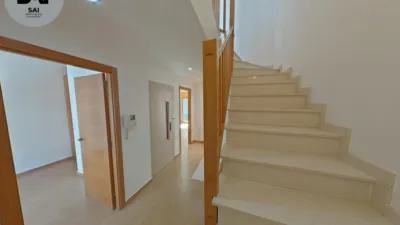 Casa en venta en Carrer Miles Davis, 30, Sentmenat de 409.000 €