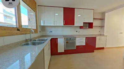 Casa en venta en Carrer Miles Davis, 30, Sentmenat de 409.000 €