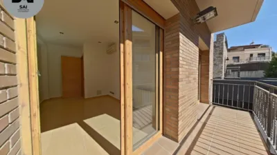 Casa en venta en Carrer Miles Davis, 30, Sentmenat de 409.000 €