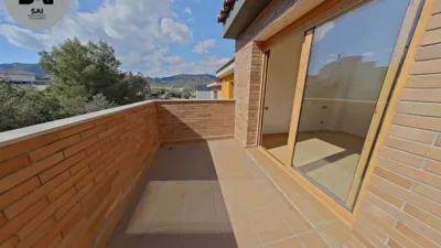 Casa en venta en Carrer Miles Davis, 30, Sentmenat de 409.000 €