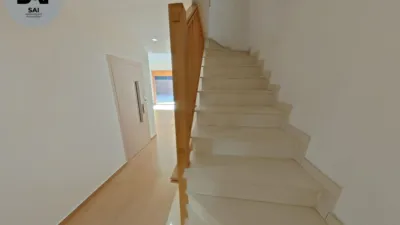 Casa en venta en Carrer Miles Davis, 30, Sentmenat de 409.000 €