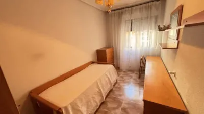 Apartment on Calle de Cáceres photo 9