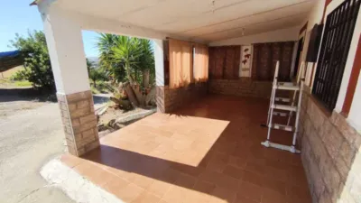 Rustic chalet on Carretera Coria A Guijo de Coria photo 2