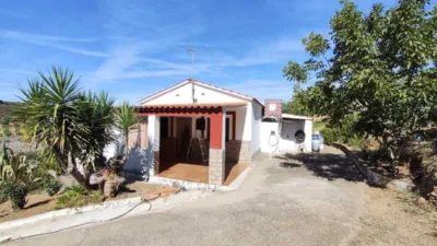 Rustic chalet on Carretera Coria A Guijo de Coria photo 8