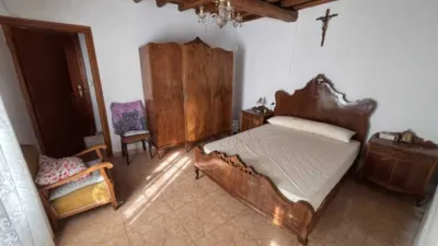 House on Cuesta del Sol Street photo 4