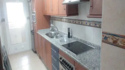 Appartement en location à Calle Honduras, Coria sur 300 €<span>/mois</span>