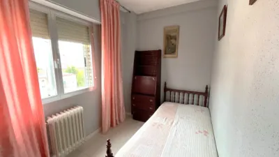 Flat on Calle de Valle Inclán photo 27