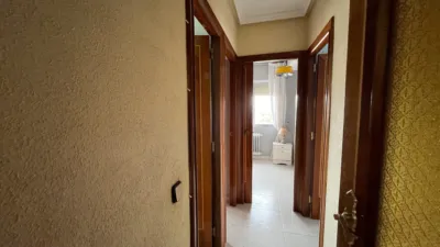 Flat on Calle de Valle Inclán photo 6