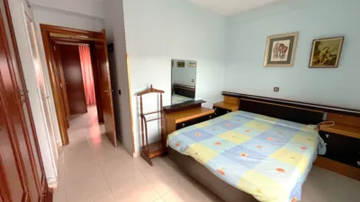 Flat on Calle de Valle Inclán photo 15