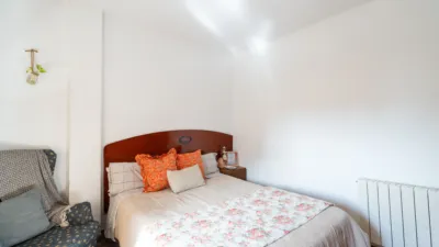 Piso en venta en Calle de Camarena, Aluche (Distrito Latina. Madrid Capital) de 349.000 €
