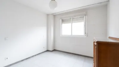 Piso en venta en Paseo de los Jesuitas, cerca de Calle de Egica, Puerta del Ángel (Distrito Latina. Madrid Capital) de 295.000 €