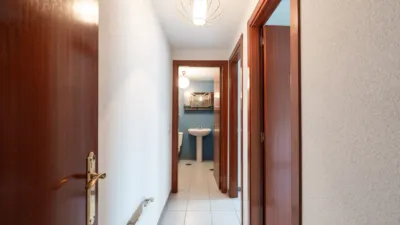 Piso en venta en Paseo de los Jesuitas, cerca de Calle de Egica, Puerta del Ángel (Distrito Latina. Madrid Capital) de 295.000 €