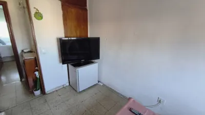 Piso en venta en Calle de Marianistas, Buenavista (Distrito Carabanchel. Madrid Capital) de 210.000 €