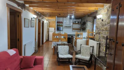 House on Bustralanes Street photo 16