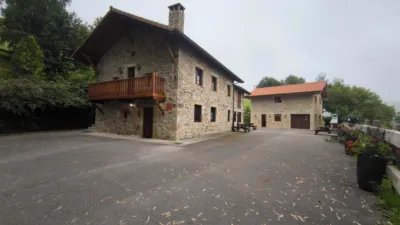 House on Bustralanes Street photo 2