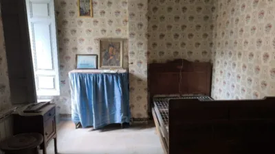 Semi-detached house in Barrio Aes photo 9