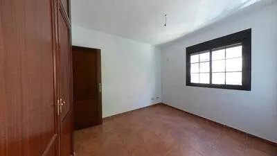Apartment on Manuel Bello Ramos Street photo 4