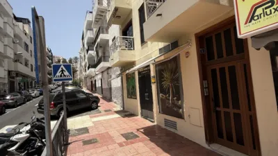 Piso en calle Barranquillo photo 10