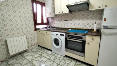Piso en venta en Calle del General Castaños, cerca de Calle de Ortuño de Alango, Buenavista (Portugalete) de 175.000 €