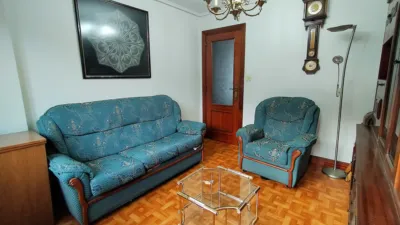 Piso en venta en Calle del General Castaños, cerca de Calle de Ortuño de Alango, Buenavista (Portugalete) de 175.000 €