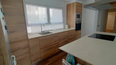 Piso en venta en Calle de las Viñas, cerca de Calle del Cartero Germán, Las Viñas (Santurtzi) de 259.000 €