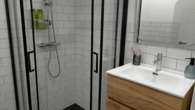 Piso en venta en Calle de las Viñas, cerca de Calle del Cartero Germán, Las Viñas (Santurtzi) de 259.000 €