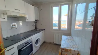Apartment on Calle de Julián Gayarre photo 14