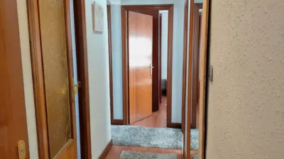 Apartment on Calle de Julián Gayarre photo 2