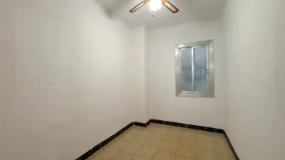 Piso en venta en Carrer de Martí i Codolar, Santa Eulàlia (L'Hospitalet de Llobregat) de 366.940 €