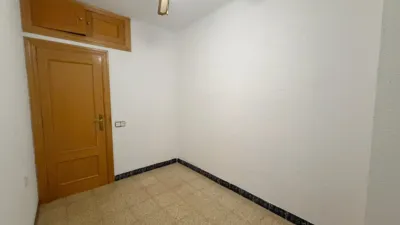 Piso en venta en Carrer de Martí i Codolar, Santa Eulàlia (L'Hospitalet de Llobregat) de 366.940 €