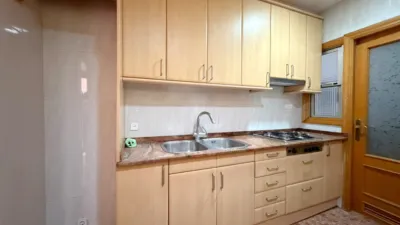 Piso en venta en Carrer de Martí i Codolar, Santa Eulàlia (L'Hospitalet de Llobregat) de 366.940 €