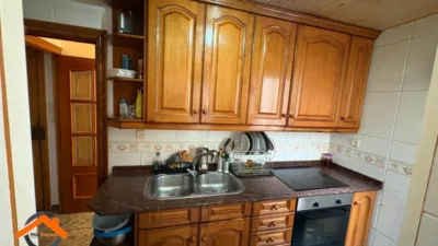 Apartment on Carrer del Priorat photo 4