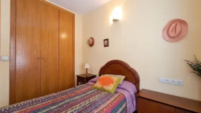 Apartment on Carrer de Sevilla photo 24