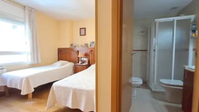 Apartment on Carrer de Sevilla photo 12