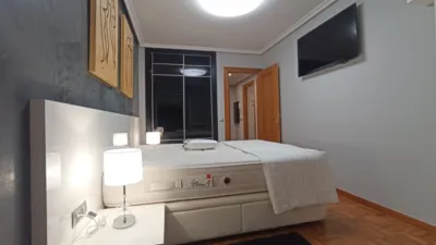 Apartment on Calle de la Sombrerería photo 12