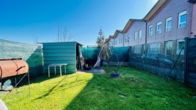 Semi-detached chalet on Calle del Abedul photo 2
