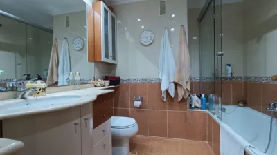Apartment on Calle de Victoria Balfe photo 42