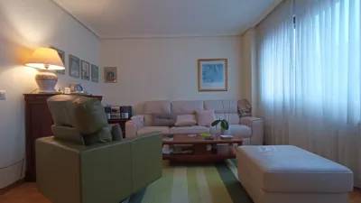 Apartment on Calle de Victoria Balfe photo 32