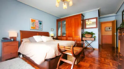Apartment on Calle de la Condesa Mencía photo 10