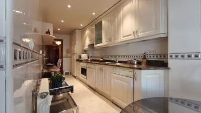 Apartment on Soria Street photo 13