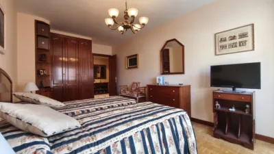 Apartment on Soria Street photo 34