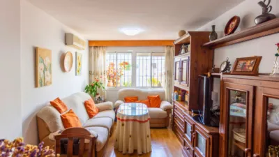 Chalet adosado en venta en Paseo de las Acacias, número s/n, Guadalmar (Distrito Churriana. Málaga Capital) de 550.000 €