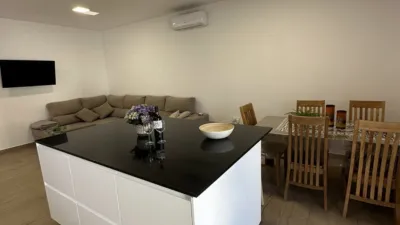 Chalet unifamiliar en venta en Avenida Pescadoras, Gran Tarajal (Tuineje) de 360.000 €