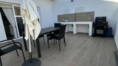 Chalet unifamiliar en venta en Avenida Pescadoras, Gran Tarajal (Tuineje) de 360.000 €