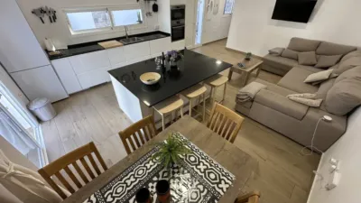 Chalet unifamiliar en venta en Avenida Pescadoras, Gran Tarajal (Tuineje) de 360.000 €