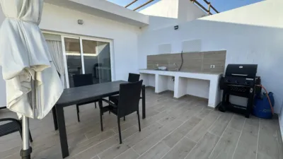 Chalet unifamiliar en venta en Avenida Pescadoras, Gran Tarajal (Tuineje) de 360.000 €