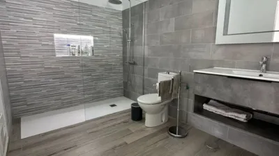 Chalet unifamiliar en venta en Calle Poeta Juan Betancor Garcia, Tuineje de 450.000 €