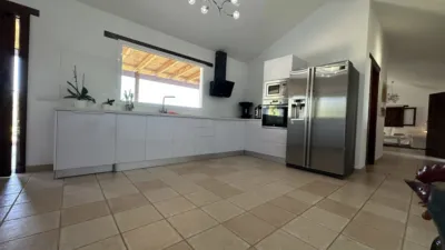 Chalet unifamiliar en venta en Calle Poeta Juan Betancor Garcia, Tuineje de 450.000 €